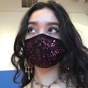 Meet your Posher, Isabel